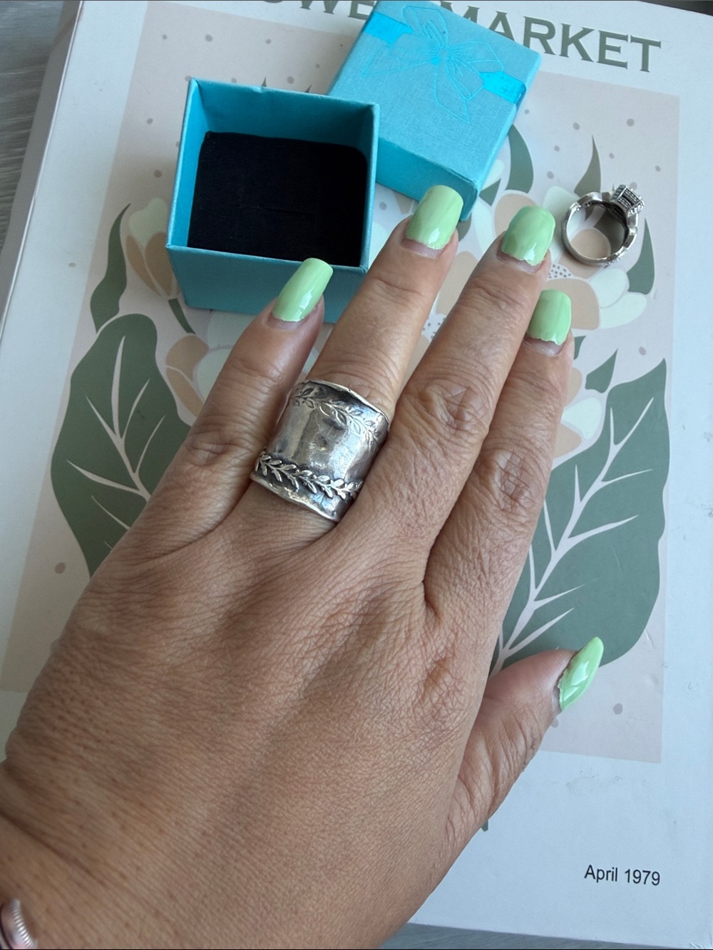 925 STERLING SILVER RING SIZE 7.5 - Picture 5 of 9
